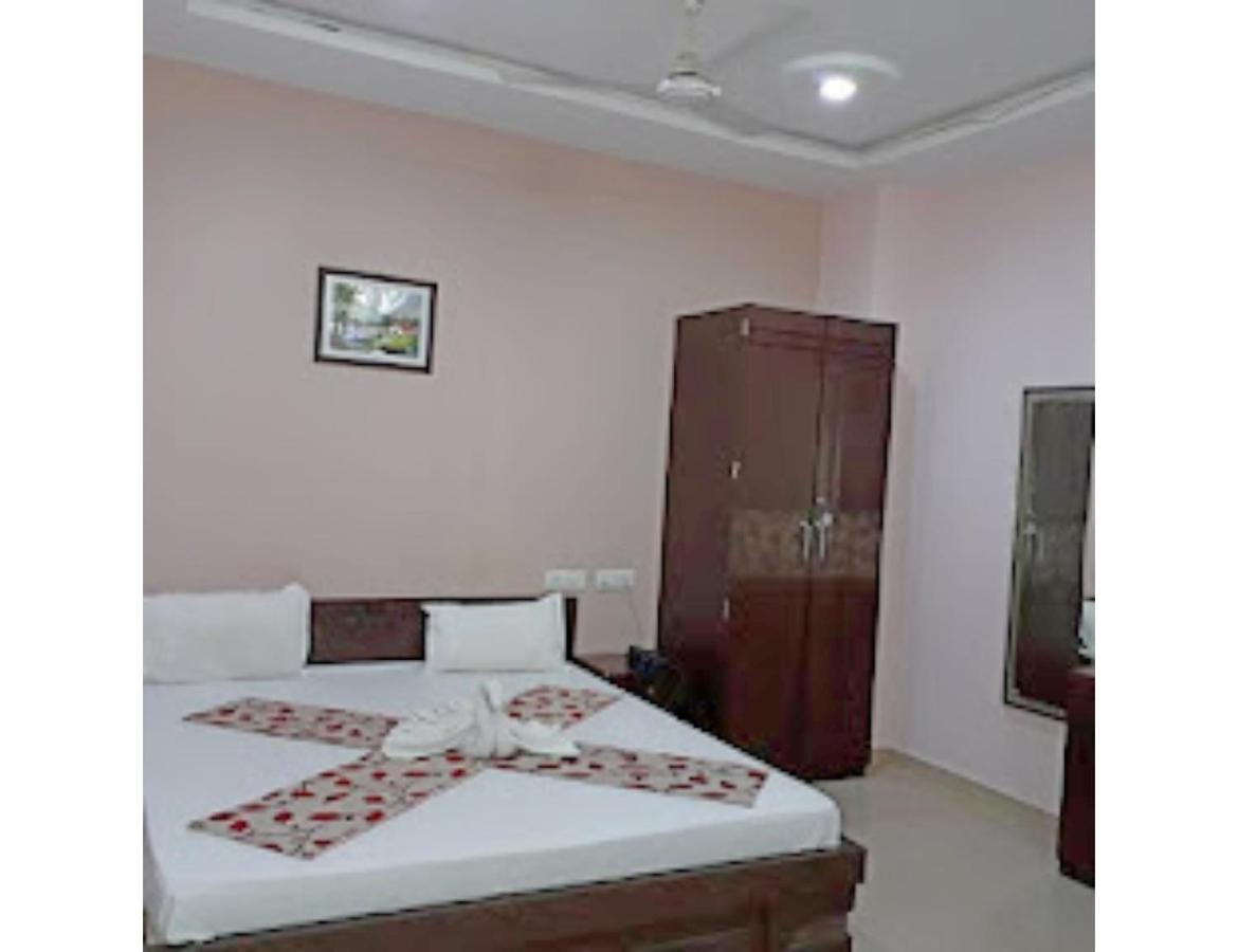 Hotel Shivam Fort View, Chittorgarh エクステリア 写真